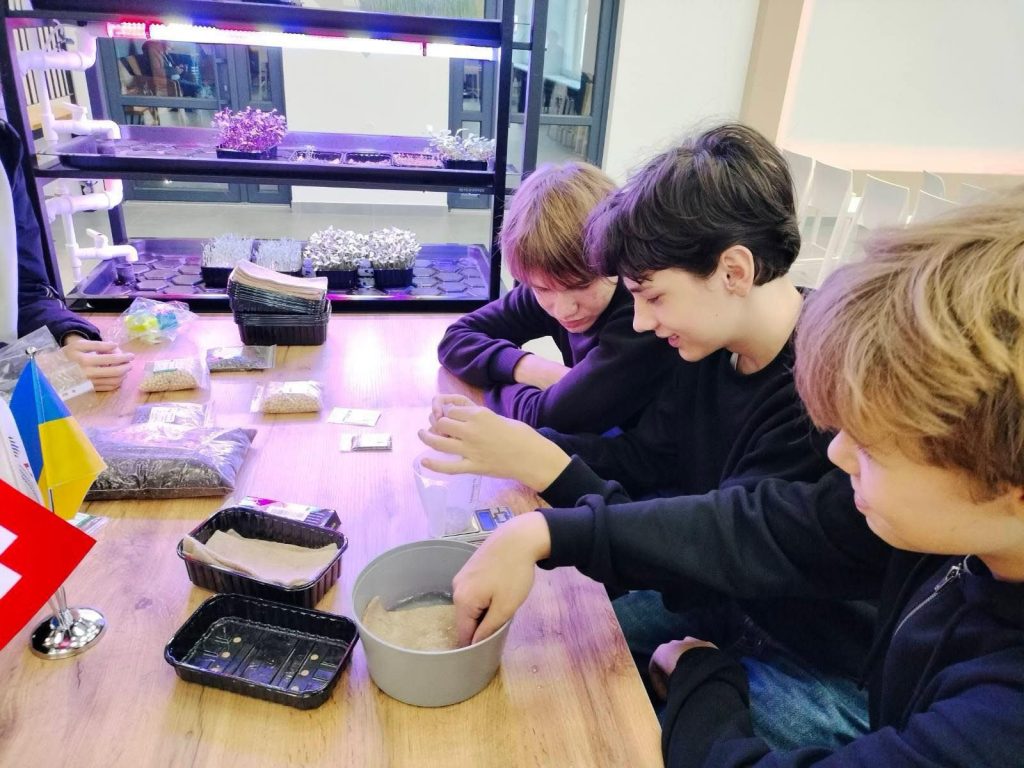 За підтримки МОН стартувало національне пілотування системи профорієнтації дітей і підлітків